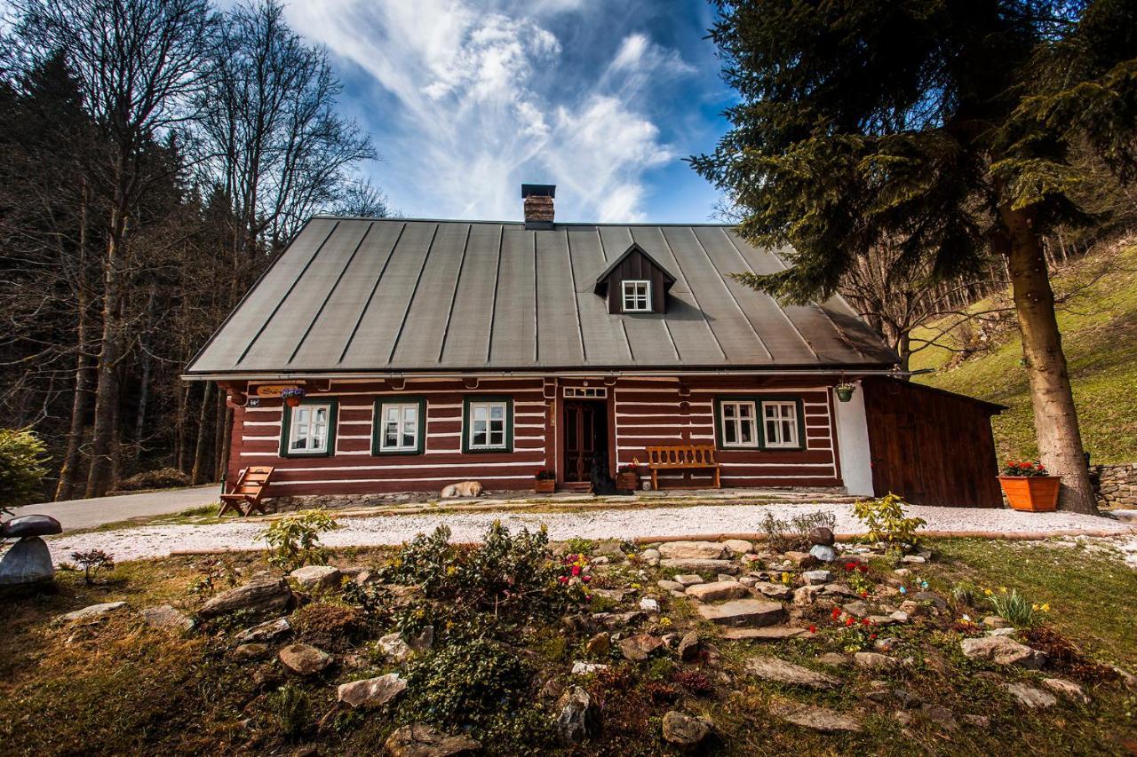 Chalupa Sarka Dolni Dvur Exterior foto