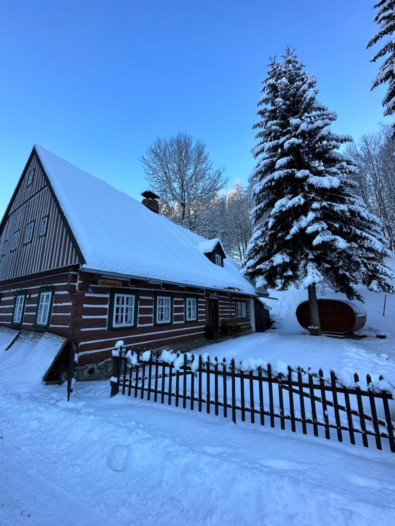 Chalupa Sarka Dolni Dvur Exterior foto